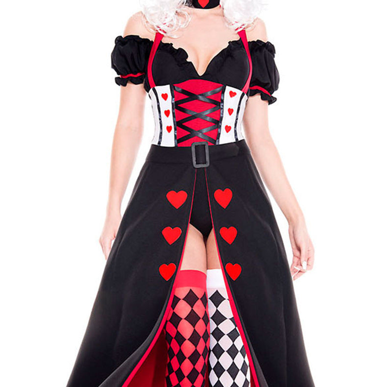 Princesse Reine Alice au cœur rouge d'Halloween en costumes