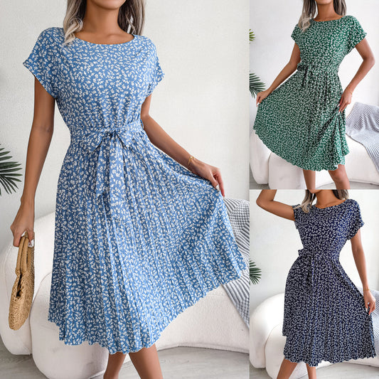 Women's Casual Short-sleeved Floral Print Pleated Dresses