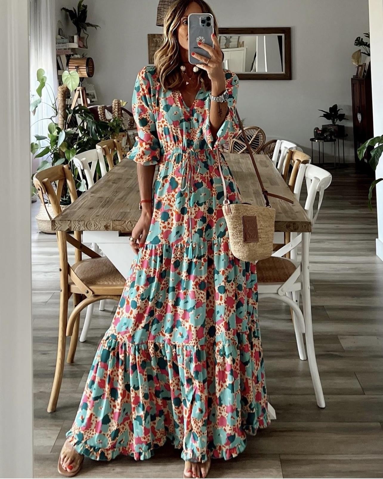 Women's Spring Elegant V-neck Bohemian Printed Large Dresses