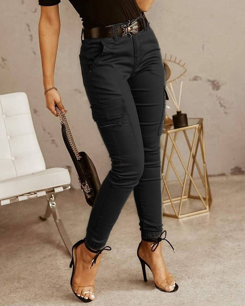 Pantalon taille basse à poches boutonnées de couleur unie pour femme