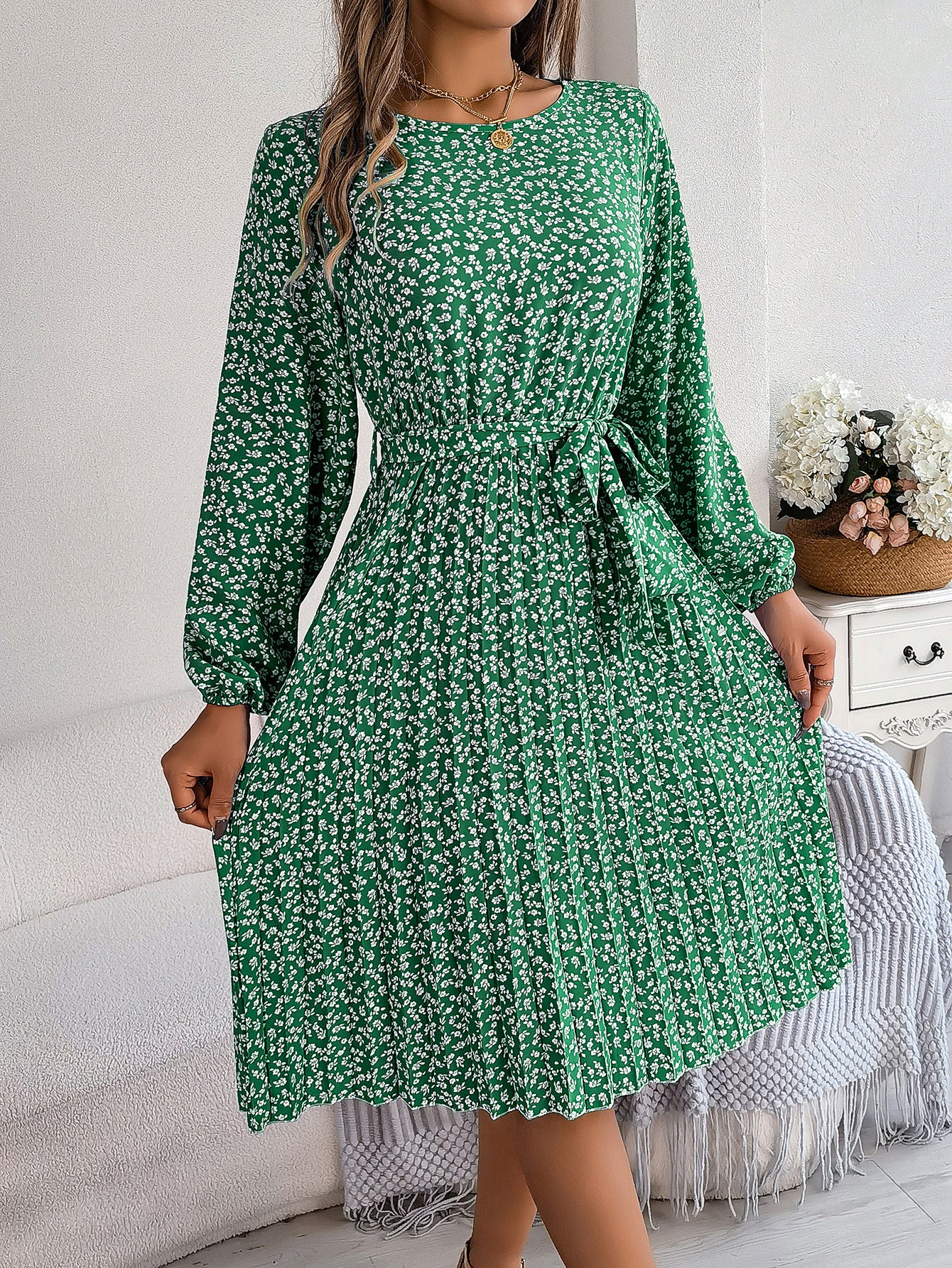 Women's Casual Long-sleeved Floral Print Pleated Dresses