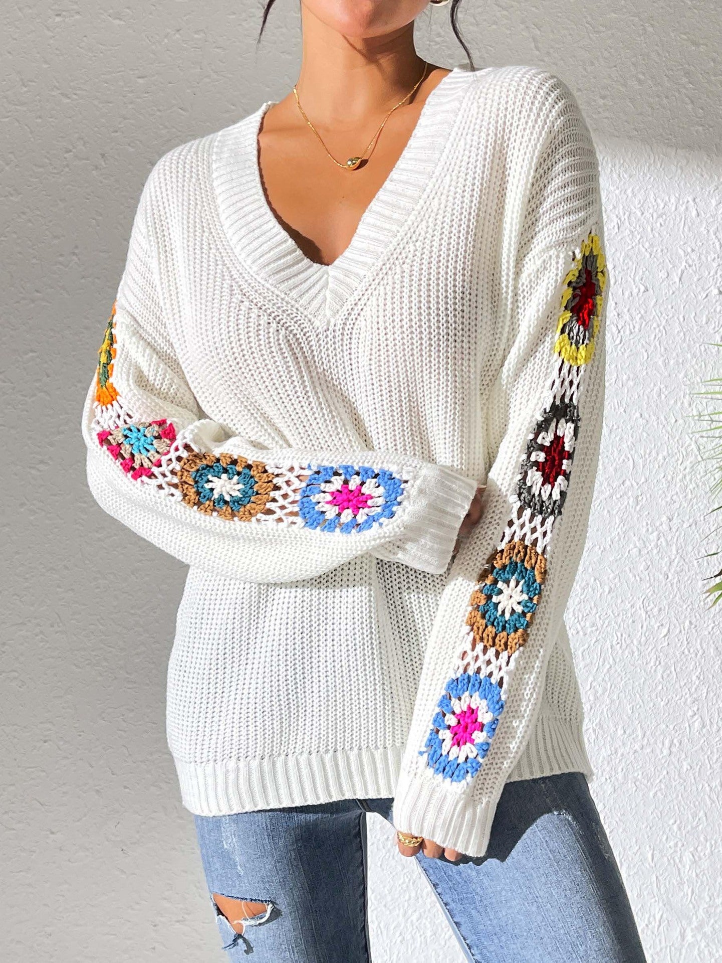 Women's Mixed Color Hand Hook Flower Stitching Sweaters