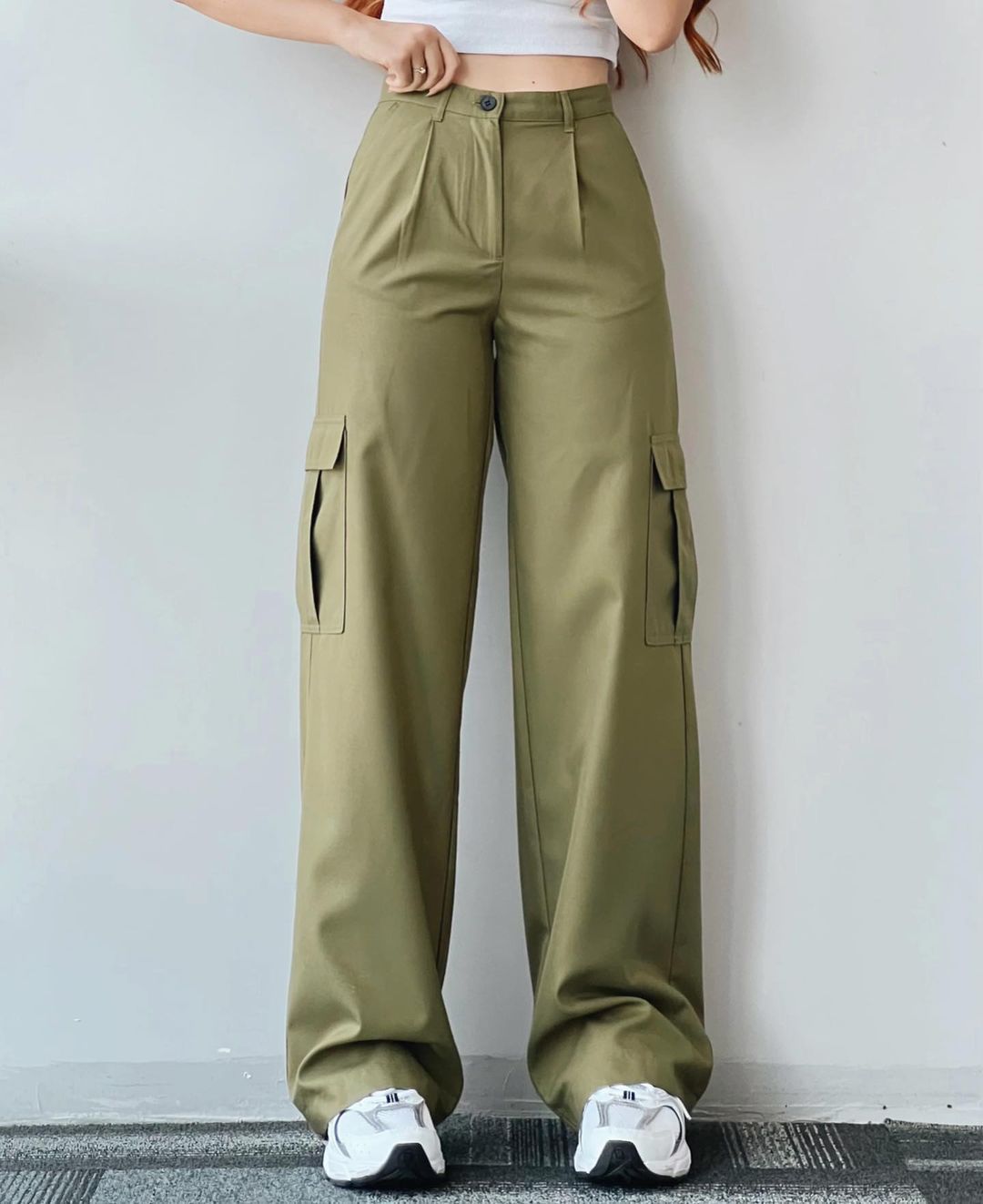 Pantalon décontracté à poches tridimensionnelles Pantalon taille serrée