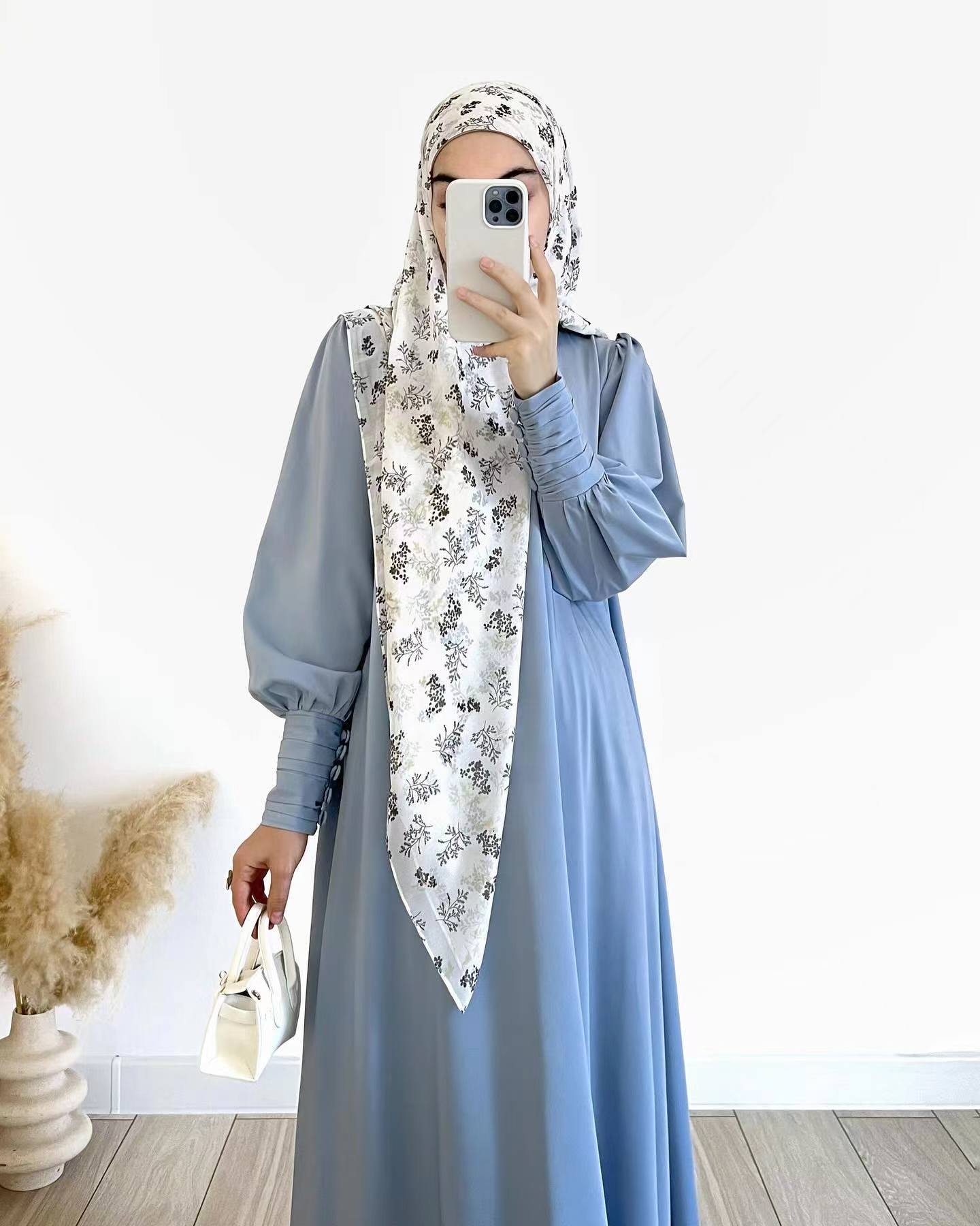 Women's Muslim Wear Soft Fashion Satin Large Dresses