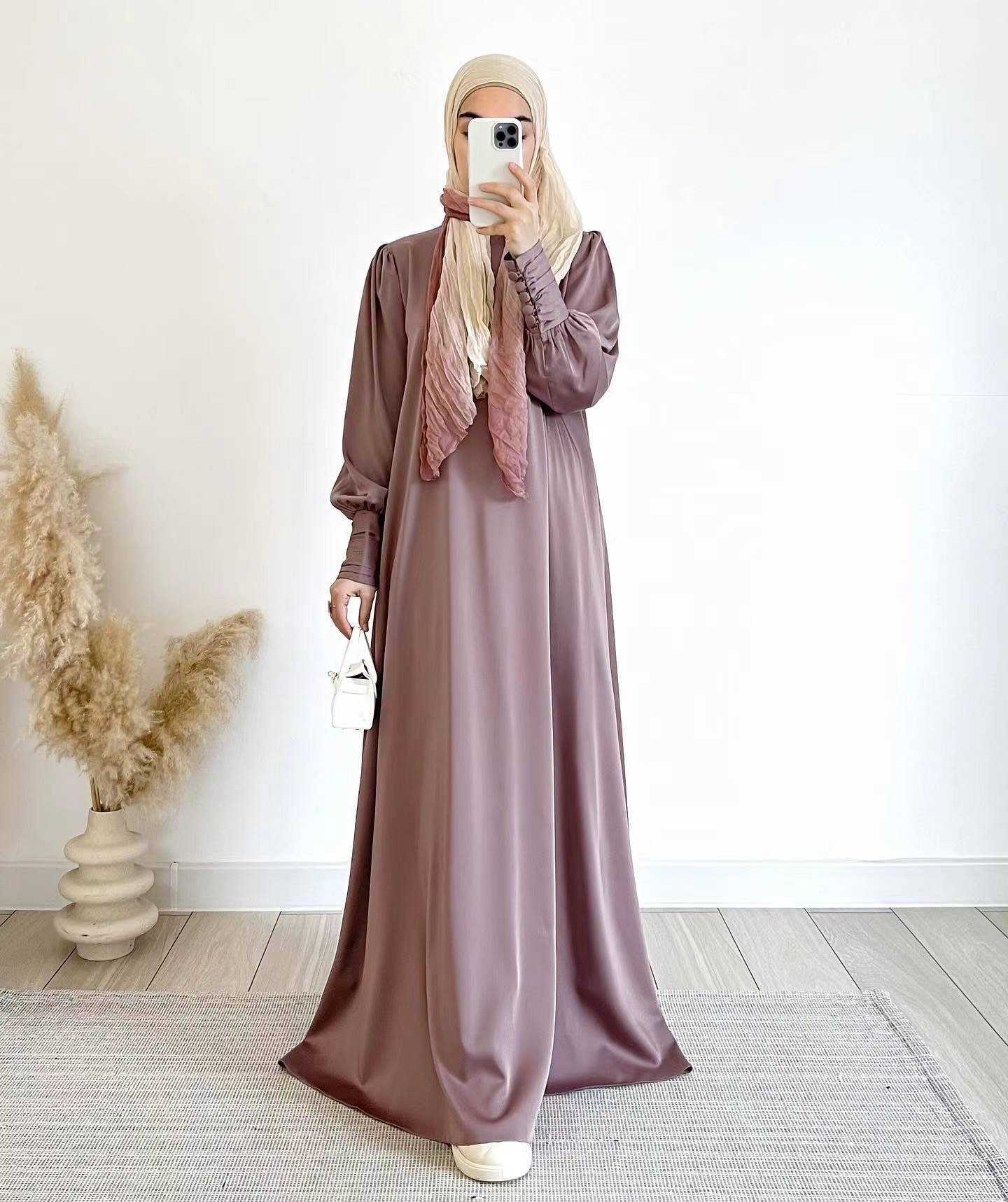 Women's Muslim Wear Soft Fashion Satin Large Dresses